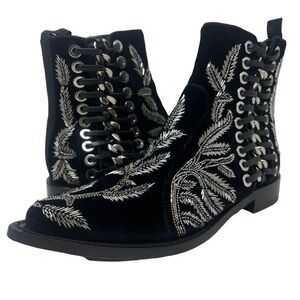 Alexander McQueen Boots